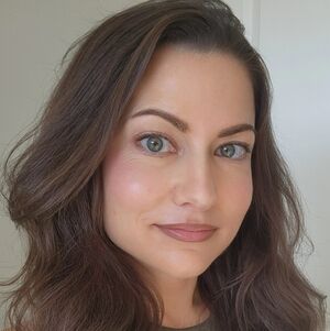 Meet your Posher, Sierra